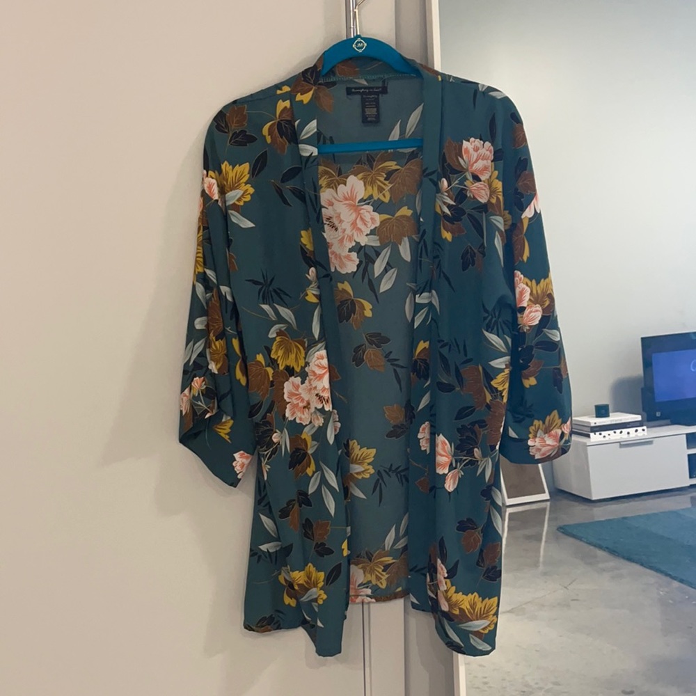 Green floral kimono one size
